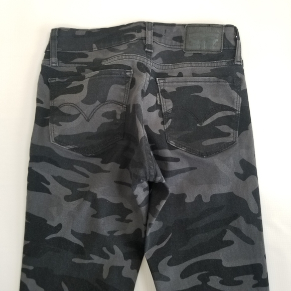Levi's 711 Skinny Jeans Camo Size 24 - Picture 6 of 6